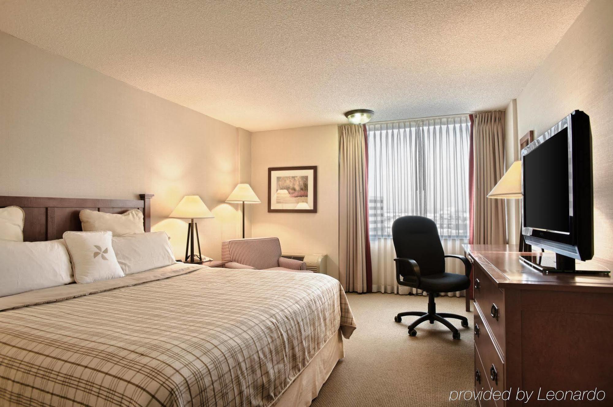 Four Points By Sheraton Toronto Airport Mississauga Buitenkant foto